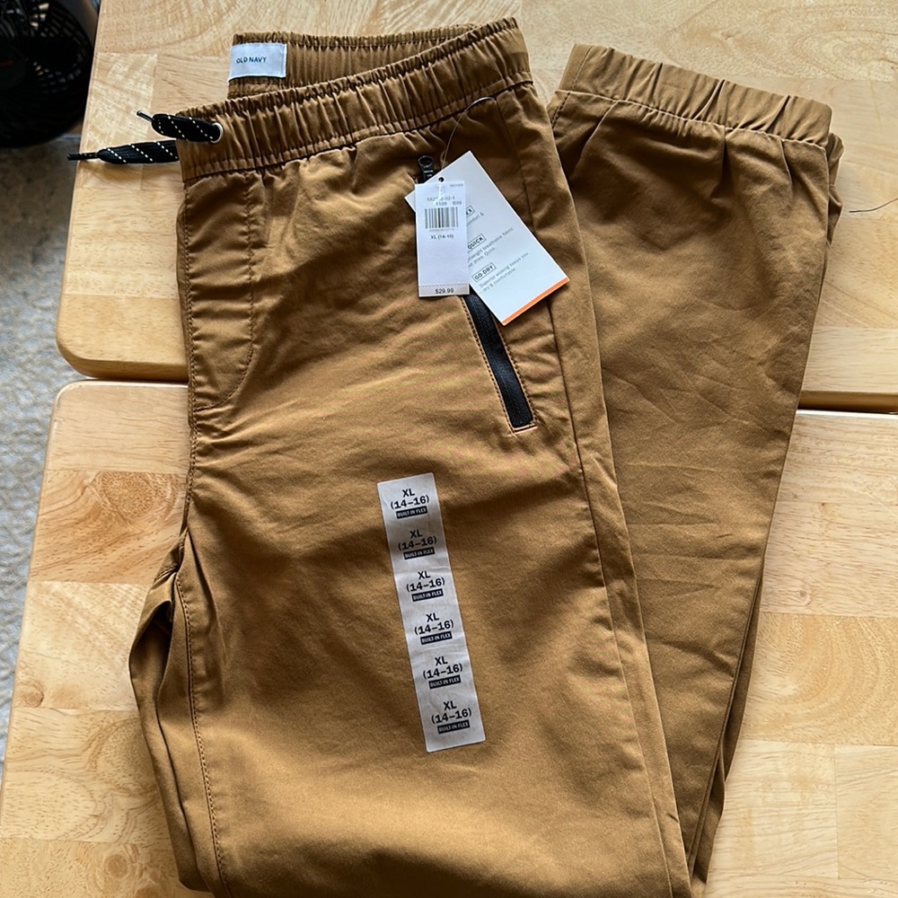 New Old Navy boys Jogger pants XL(14-16)